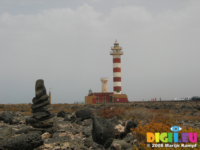 27849 Pillar of rocks and lighthouse Faro de Toston